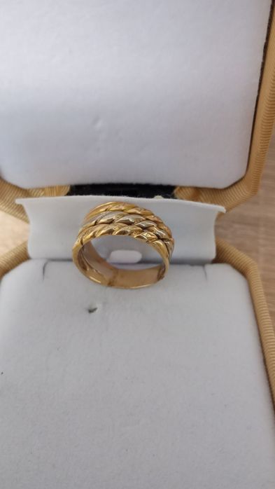 Inel din aur 14 k.
