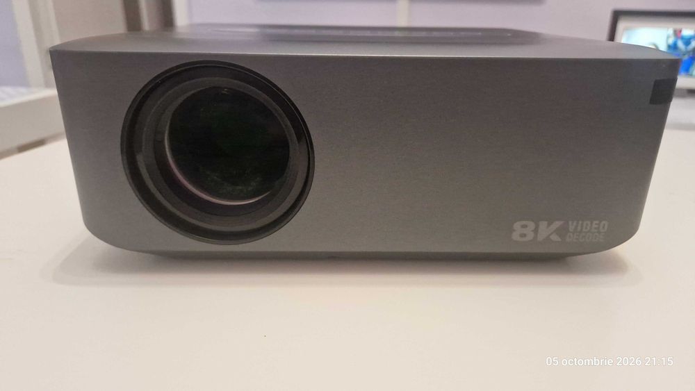 Video proiector FullHD 1080P, 12.000 lumeni, Android