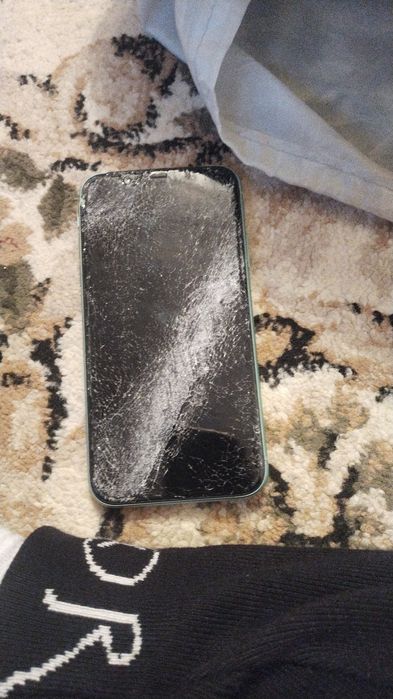iphone 11 ,разбытвй на запчасти