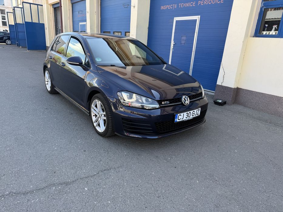 Vand sau schimb golf 7 GTD 2016 Diesel