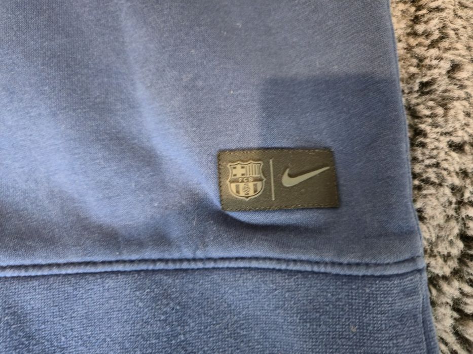 Суитшърт на Барселона