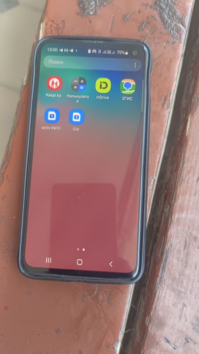 Samsung s 10e. Б/У