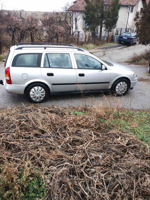 Опел Астра комби