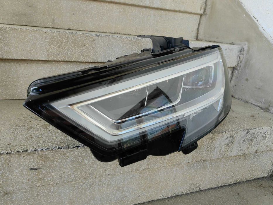 Фар Audi A3 S3 8V LED ляв / Фар Ауди А3 С3 8В LED Ляв Оригинален