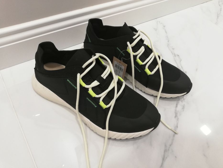 Маратонки Hummel