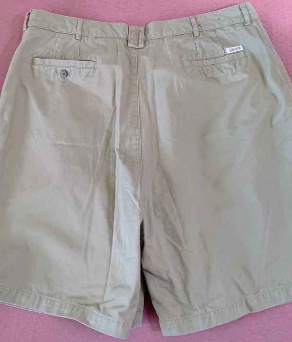 Pantaloni scurti barbati