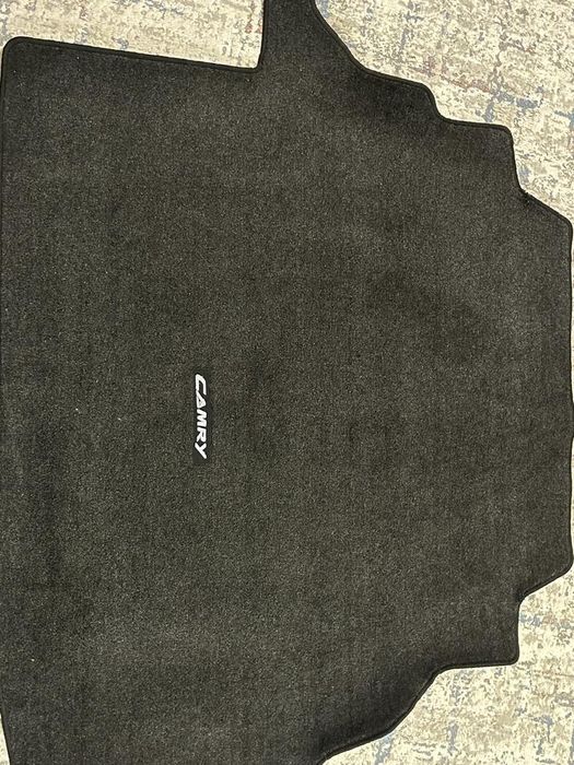 Коврик в  багажник камри 40