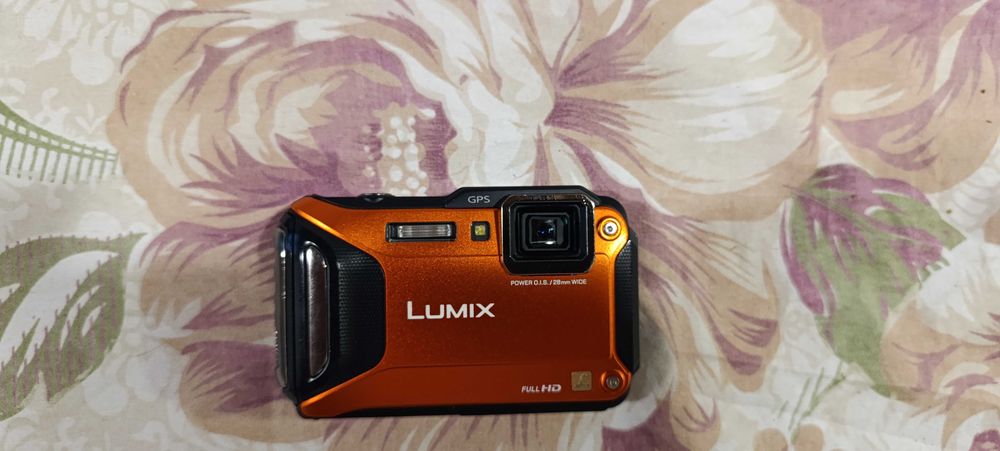 Фотоапарат Panasonic Lumix DMC-FT5