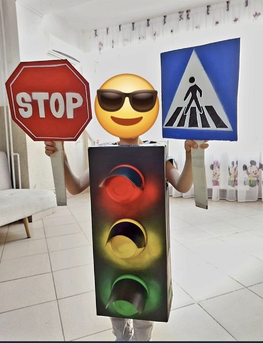 Costume copii materiale reciclabile