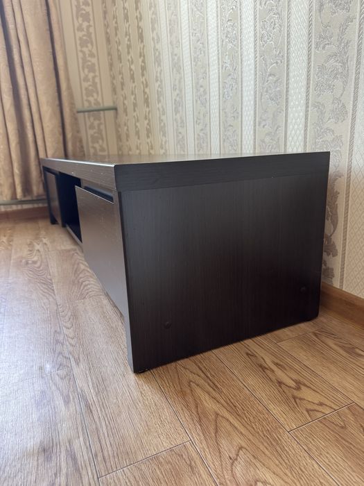 Тумба под телевизор