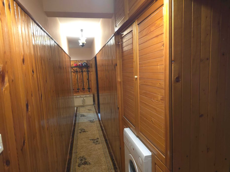 Дава се под наем Тристаен апартамент в Плевен, Идеален център - 120 кв.м за 598.23 € - Снимка #8