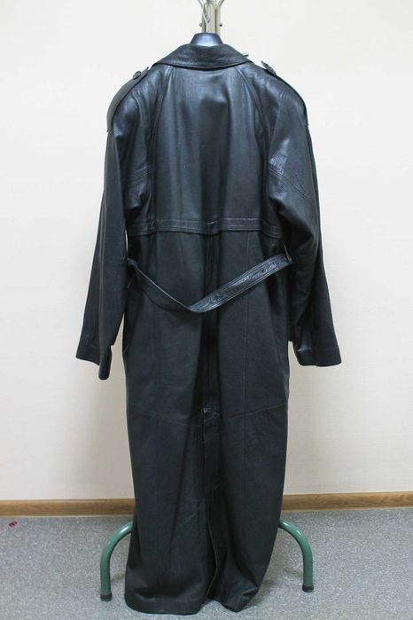 Кожаный плащ с съемным мехом