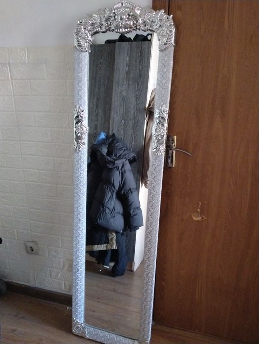 Зеркало напольное