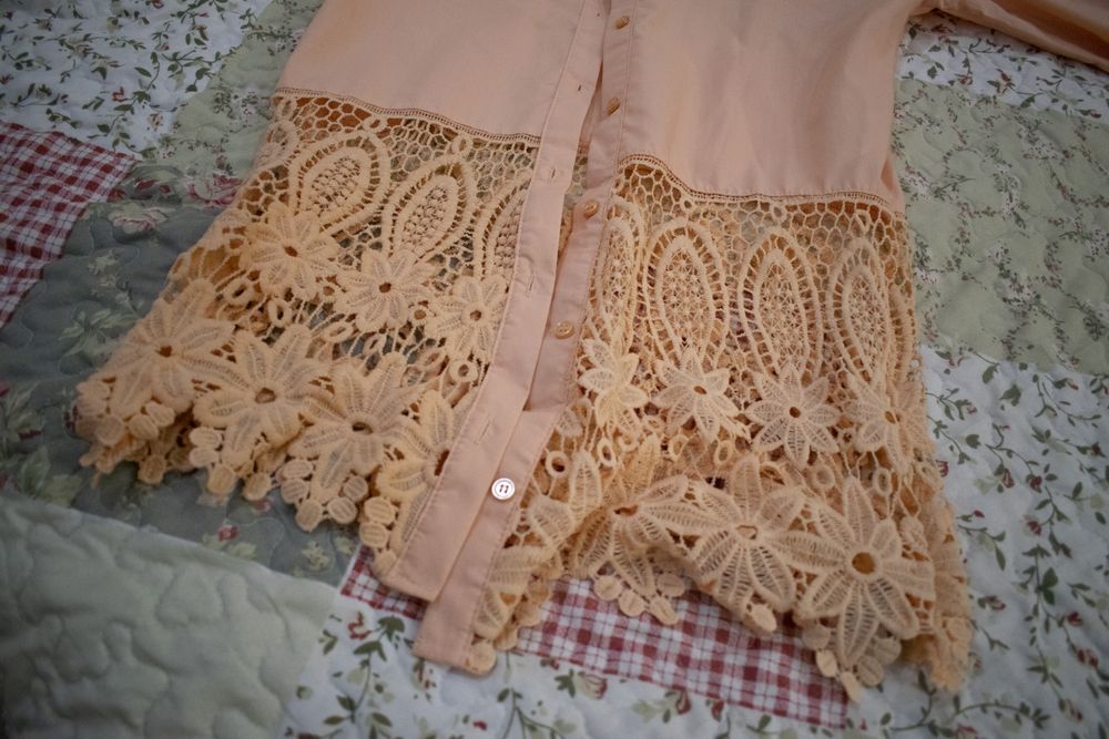 Розова дамска риза