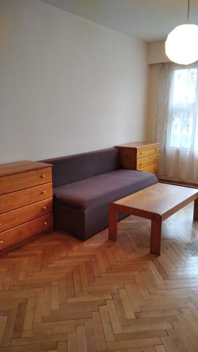 Дава се под наем Тристаен апартамент в София, 7-ми 11-ти километър - 65 кв.м за 430 € - Снимка #1