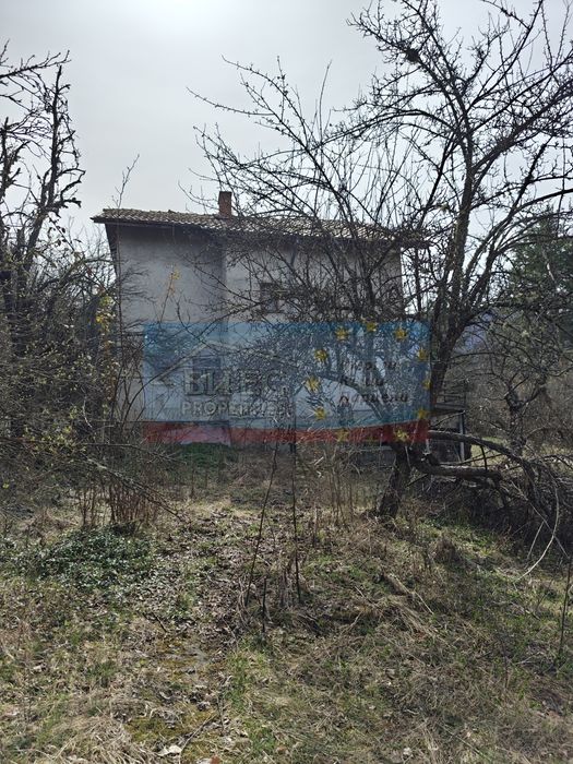 Къща в с. Кленовик