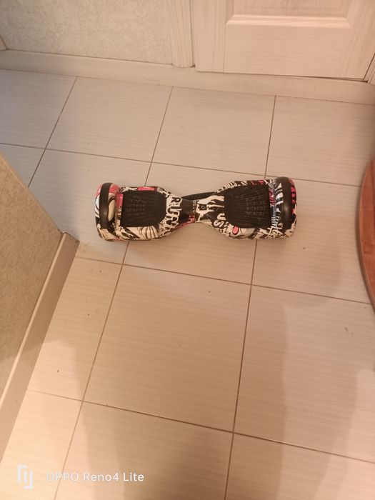 Продам гироскутер.