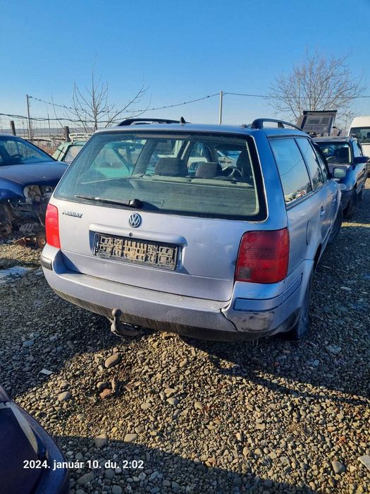 Dezmembram Volkswagen Passat 1.8 20V Benzina