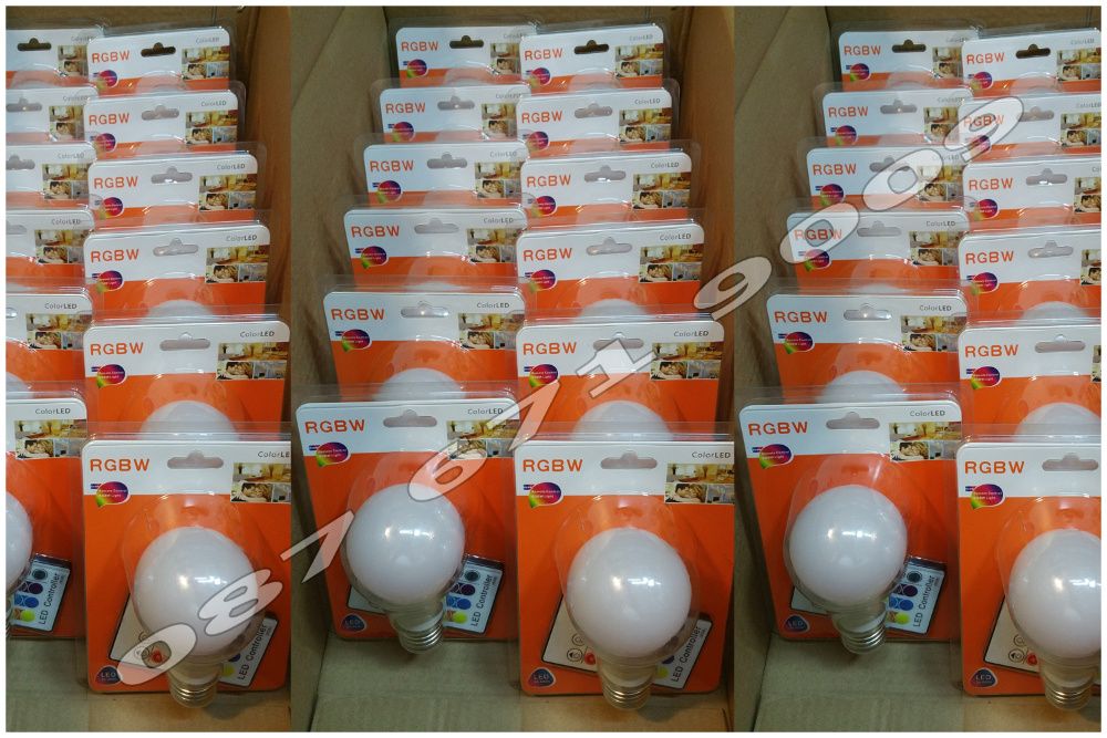 LED Цветна RGB Крушка с дистанционно, ЛЕД лампа E27 с смяна на цветове