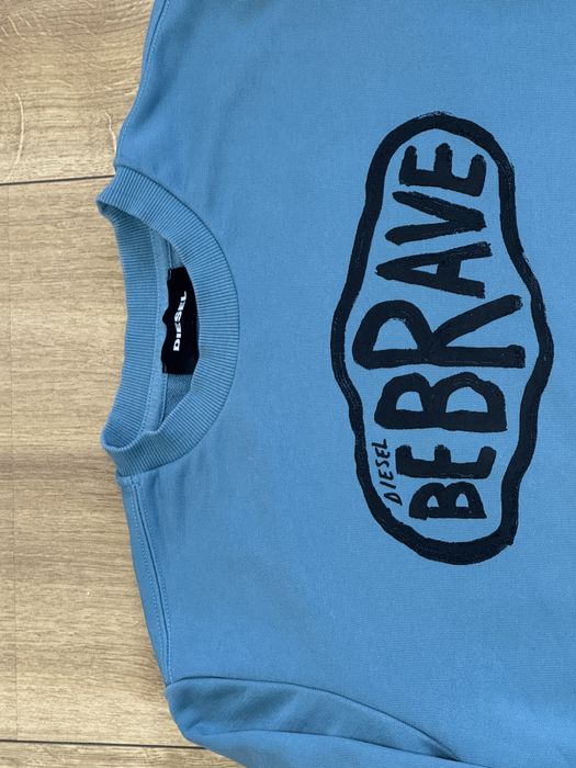 Оригинален суитшърт Diesel "Be Brave" – Синя (Adriatic Blue)