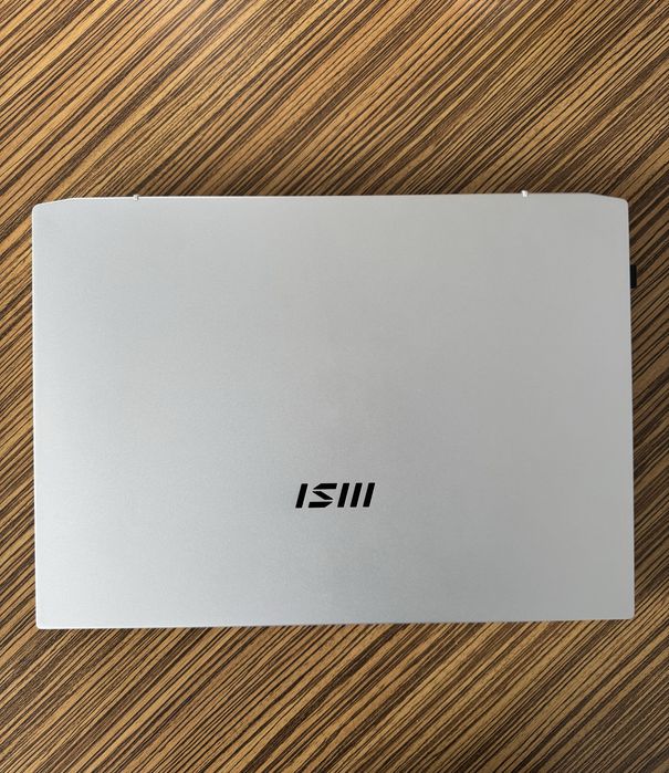 Лаптоп MSI Prestige A16 AI+ Ryzen AI 9 / 32GB / 1TB / Windows 11 Pro