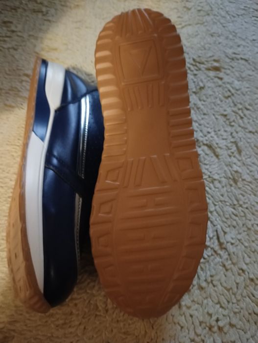 Дамски маратонки