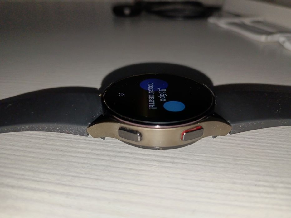 Продам часы Samsung Galaxy Watch 4