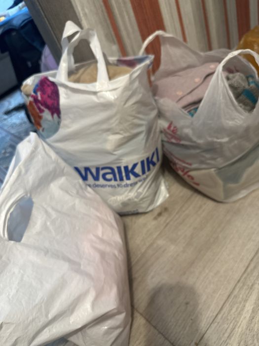 Продам веши на девочку от 3 месяцев до 4 лет