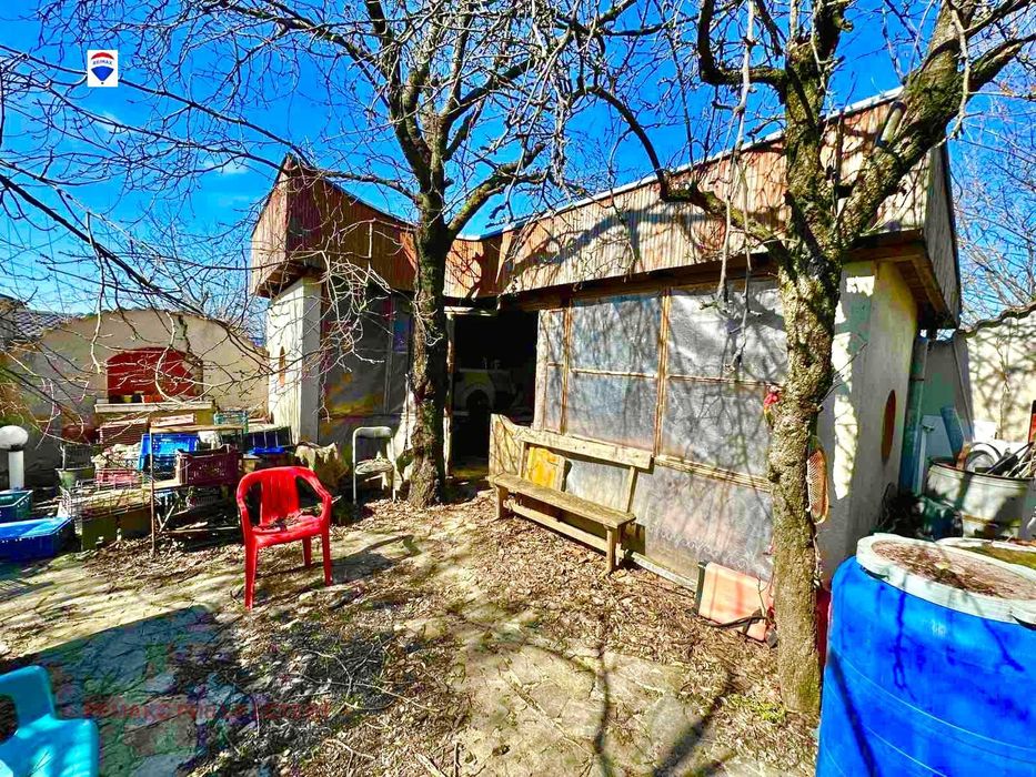 Продава се Къща в Русе, в.з. Русофили - 22 кв.м за 1905 €/кв.м - Снимка #1