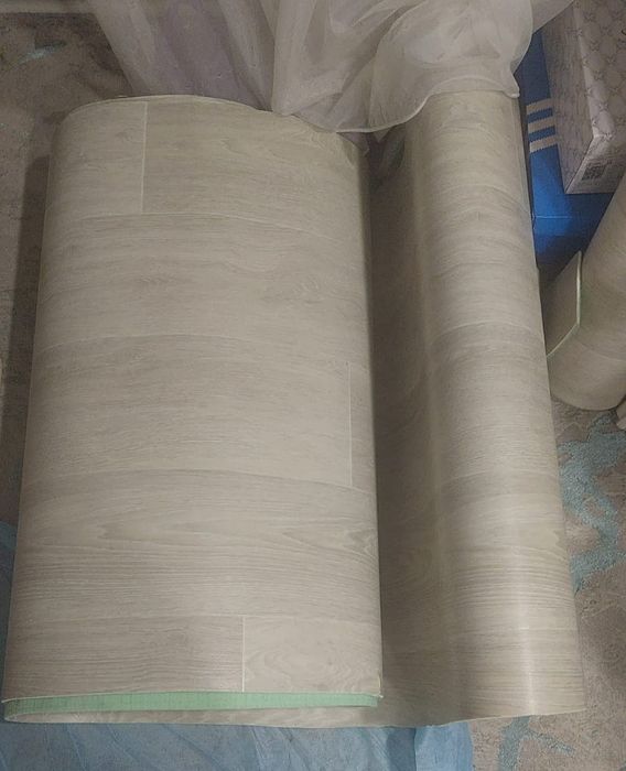 Продам новые куски линолеума