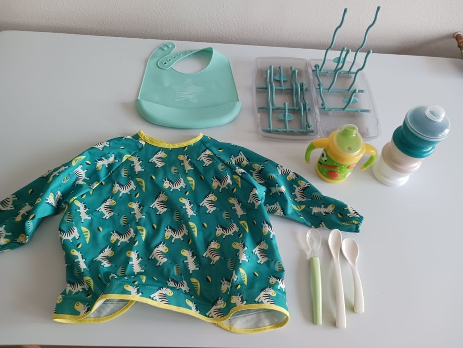 Baveta impermeabila și accesorii bebe