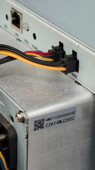 Miner crypto- Bitcoin AvalonMiner 1126 Pro-S 68 TH/s + sursă 3420 W
