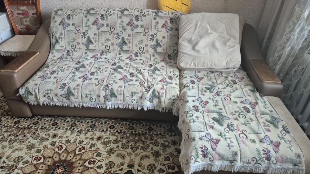 Продам угловой диван