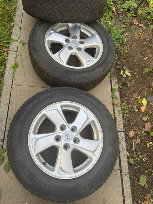 Set complet roti de iarna Hyundai Kona