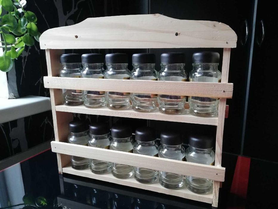 Двухъярусная полка для специй