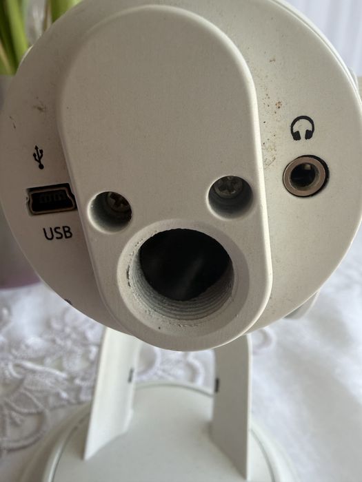 Microfon Blue Yeti Alb – stare bună, perfect pentru streaming/podcast