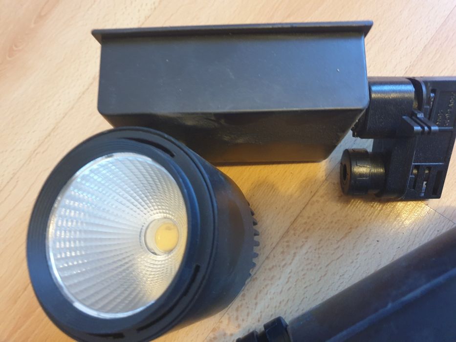 Релсови LED лампи (прожектор)