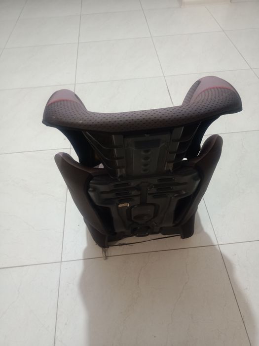 Детское кресло возвраст от 3 до 7