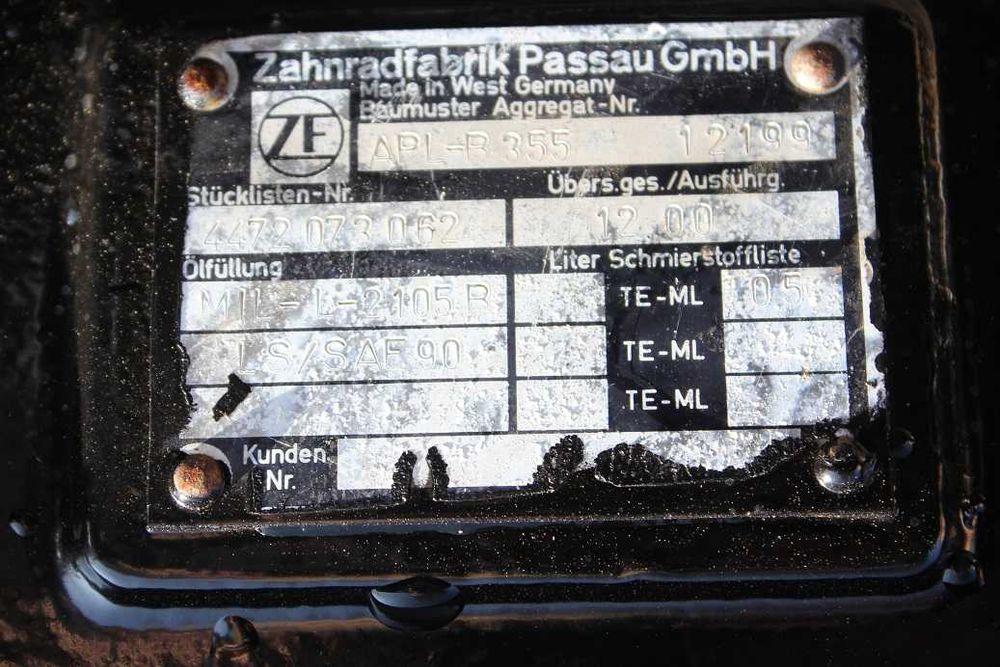 Axe de pe CAT 206 -  Piese de schimb CAT