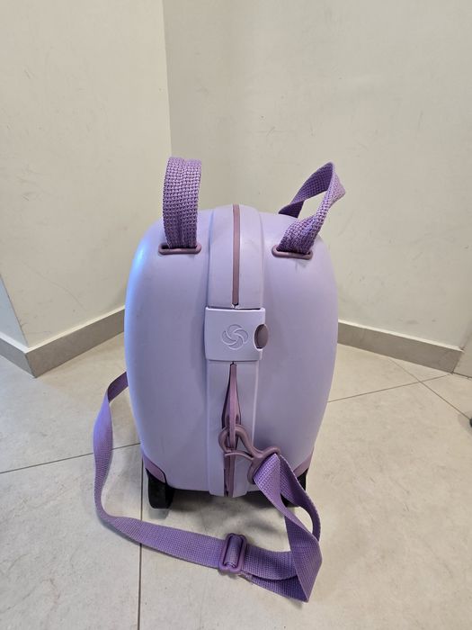 Детски куфар Samsonite + подарък замък