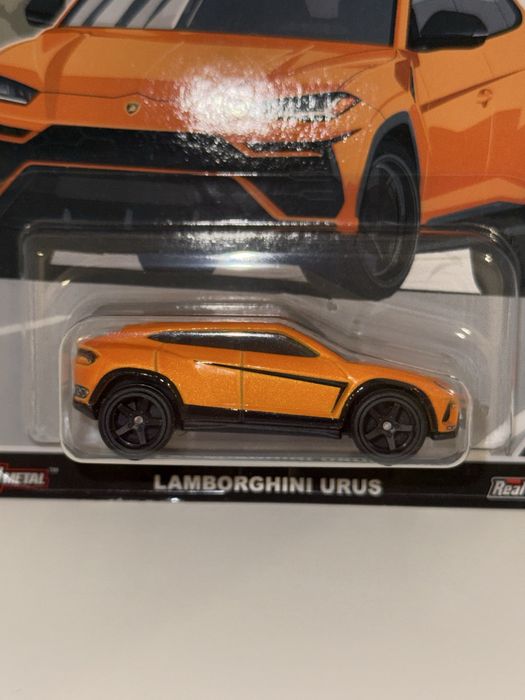 Коллекционные машинки Hot Wheels Premium