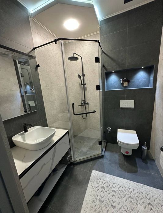 Сдается квартира под офис! Возле Беруний метро!