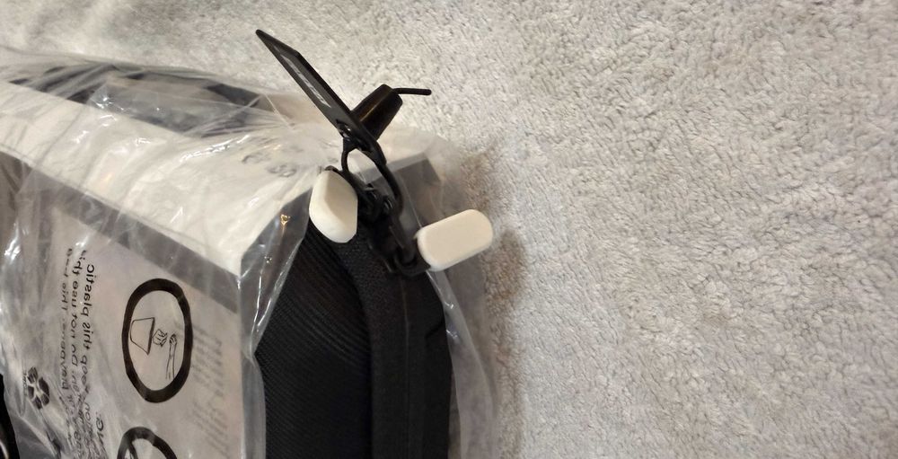 чисто нов Steam Deck Oled 512Gb + нова 256Gb SanDisk Extreme PRO