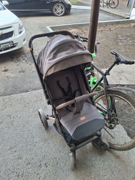 Детская коляска   хорошая