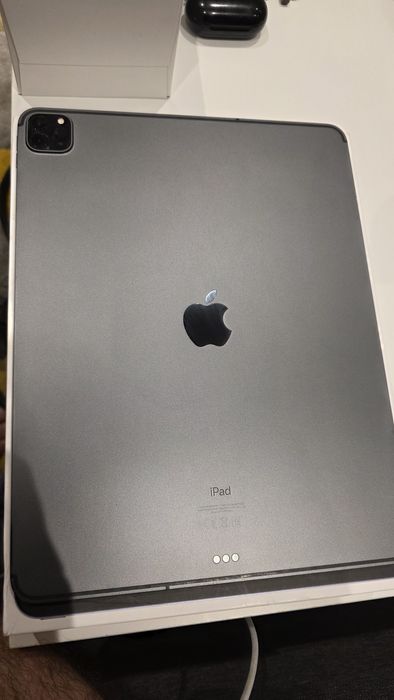 Apple iPad Pro(12.9) gen 4 128GB, Wi-Fi + 4G
