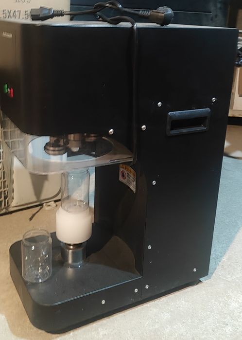 Машинка для запечатывания банок