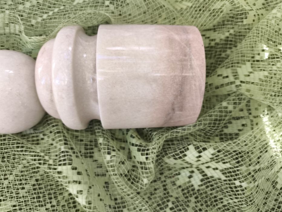 Продаются балясины и перила из мрамора