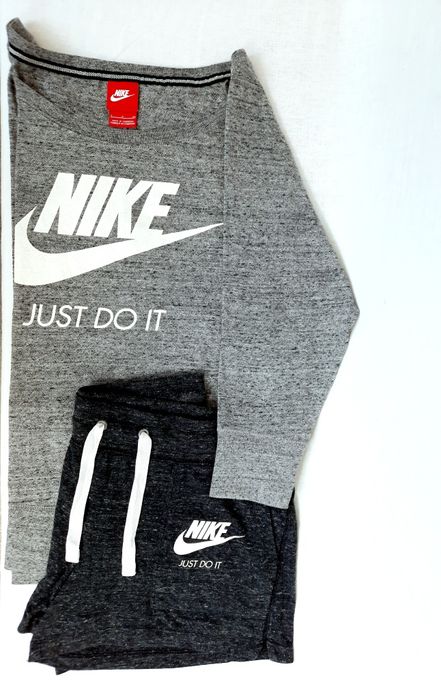 Nike дамски къси панталони