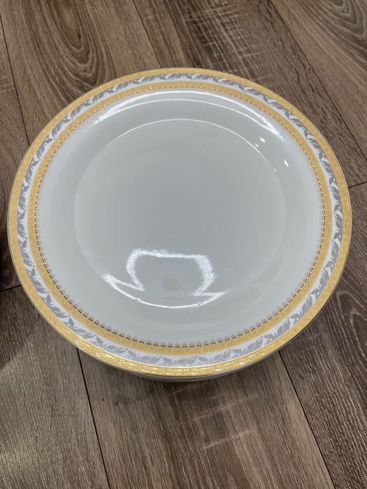 Продам столовый сервиз б/у