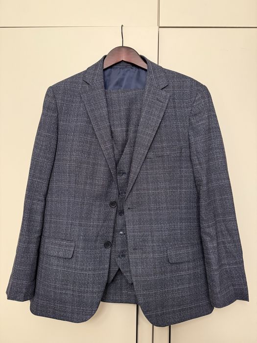 Кариран костюм Andrews